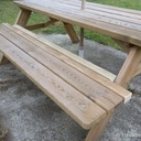 Une rallonge de banc pour table pique-nique