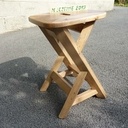 Tabouret pieds devoyés