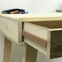 Bureau d'enfant et son tabouret en bois de récupération