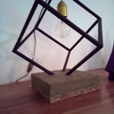 Lampe cubique