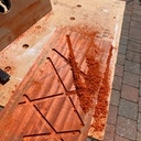 Planche de présentation en padouk et résine époxy