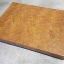 Planche à découper en bois debout