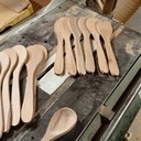 Cuillères en bois de hetre