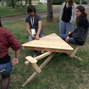 Table de jardin bigresque