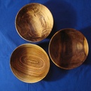 Bols tournés au tour à perche