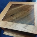 Coffret à queues d'arondes en noyer et chêne