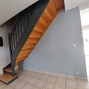 Aménagement sous escalier avec niches intégrées !