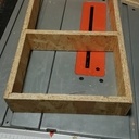 Etageres pour sprays