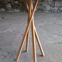 Réflexions géométriques pour table d'appoint