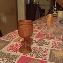 Petit verre à pied en chene