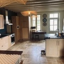 Cuisine originale en cannage et placage