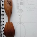 Cuillère en noyer sur le thème Halloween pour le trip.