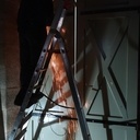 Porte d'église au style assez simple