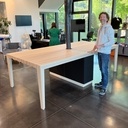 Une Grande Table d'Accueil pour l'Office de Tourisme de Vienne