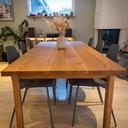 Table en chêne massif