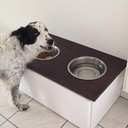 Meuble à gamelles pour chien