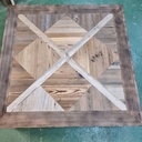 Table basse en mélèze bruler