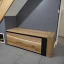 Meuble TV en chêne massif et valchromat noir