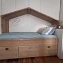 Chambre chalet et bibliothèque