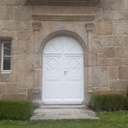 Porte d'entrée d'un manoir