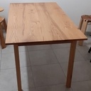 Table d'arrière cuisine