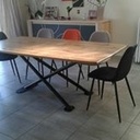 Table en chêne de récupération et piètement métal