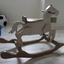 Cheval à bascule en hêtre