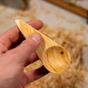 Cuillère triangle mais contente