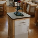 Meuble sur roulette support de perceuse à colonne