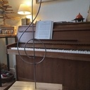 Clef de sol socle chêne et métal