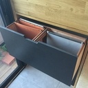 Secrétaire d'agencement.