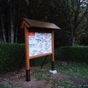 Support pour panneau commémoratif