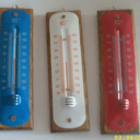 THERMOMETRES  differente couleurs.