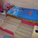 Tirioirs sous lits d'enfant