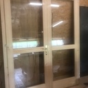 Porte double avec dormant