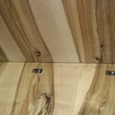 Table de salon en noyer (très) massif, et tube acier.