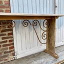Console vieux bois patiné et fer forgé.