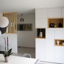 Agencement de salon et claustra