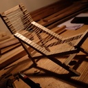 Chaise en drisse de drapeau à la Hans Wegner