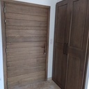 Cuisine, porte entrée, placard