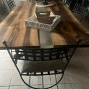 Table noyer et resine