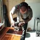 Usinage des chanfreins à la défonceuse