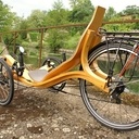 Le Zélo : vélo couché en bois