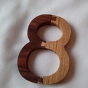 Huit en bois : Noyer / Chêne