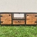 Meuble TV de style industriel
