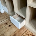 Espace lit d'enfant et son escalier placard