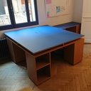 Bureaux partagés en mdf et linoléum