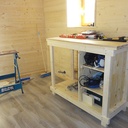 L'établi avant la pose de la presse.