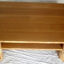 Table basse en mélange des genres