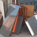 Les chaises par exemple ça vaut pas la peine : pas assez de viande.